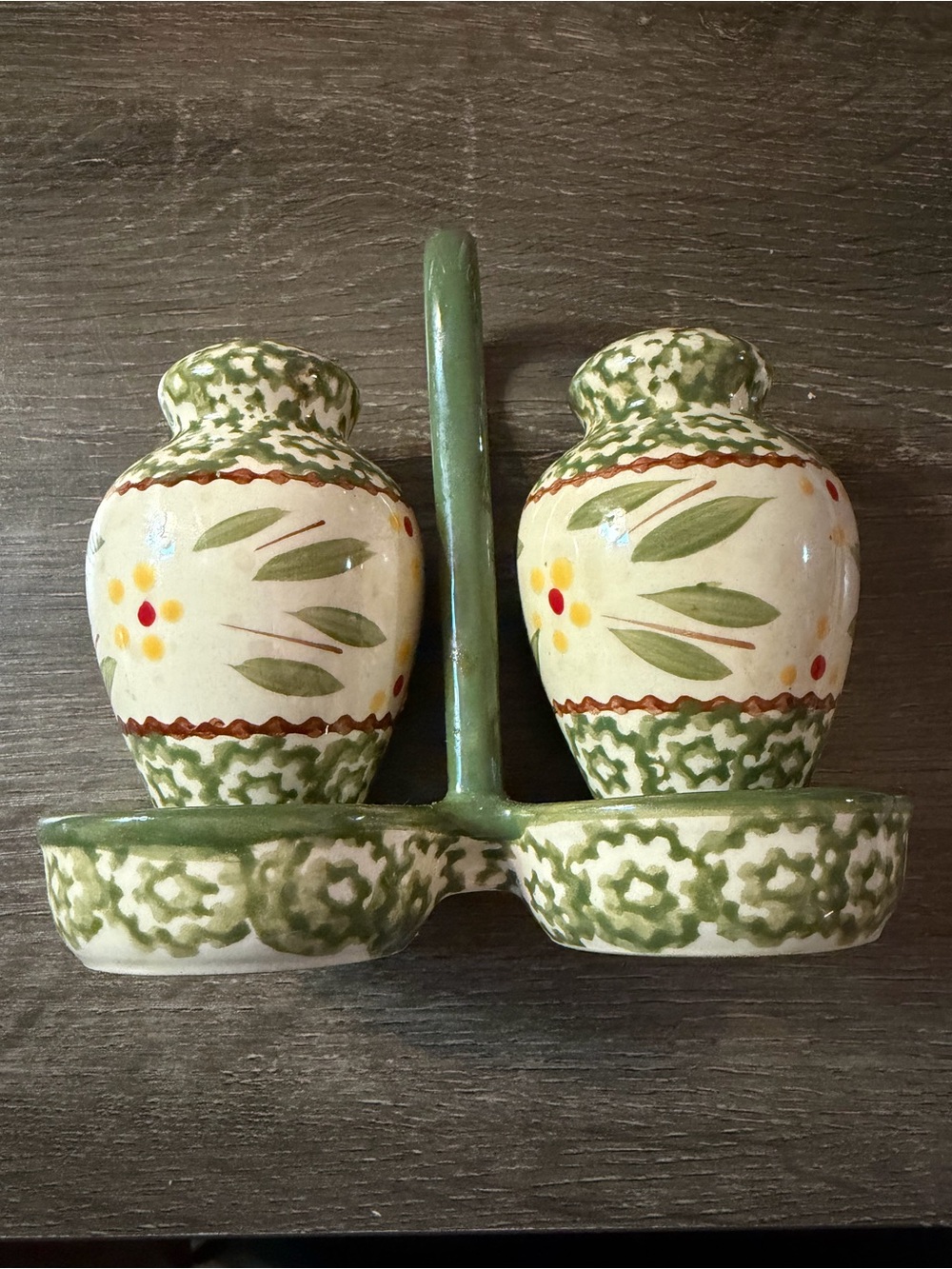 Ceramic Double Salt & Pepper Set in Green and Cream